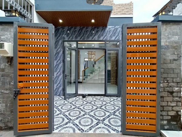 Bán gấp nhà 3 tầng 72 m² tại Đường Trần Văn Đang, Phường 11, Quận 3, Hồ Chí Minh